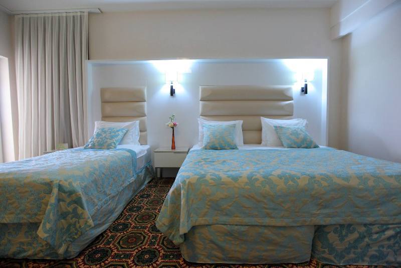 Hotel Romanita Бая-Маре Екстер'єр фото